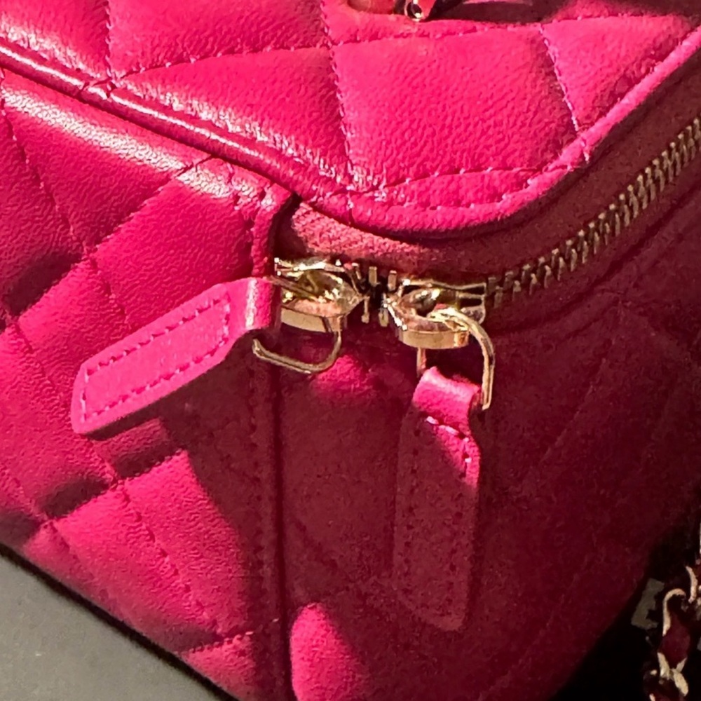 Chanel Lambskin Quilted Small Top Handle Vanity Case Fuschia Pink - Picture 4 of 11